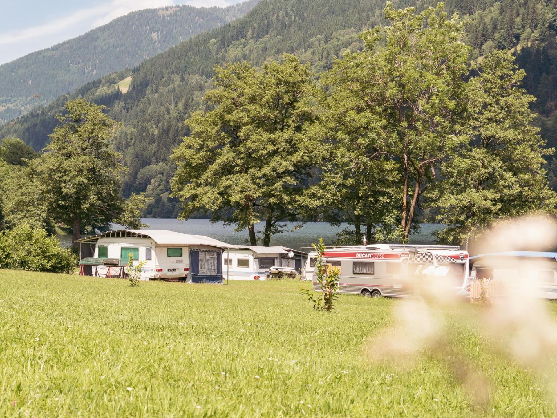 Fischerhof Glinzner Hotel-Restaurant-Camping Afritz Exterior photo